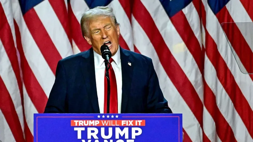 O presidente eleito dos EUA, Donald Trump, se manifestou contra um projeto de lei que busca evitar a paralisação do governo federal.