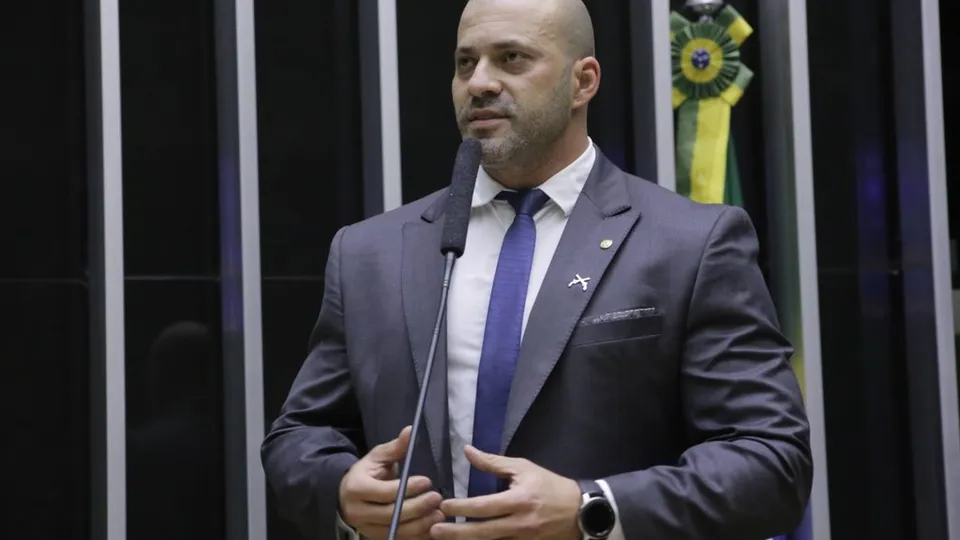 PGR recomenda livramento condicional para Daniel Silveira após cumprimento de pena