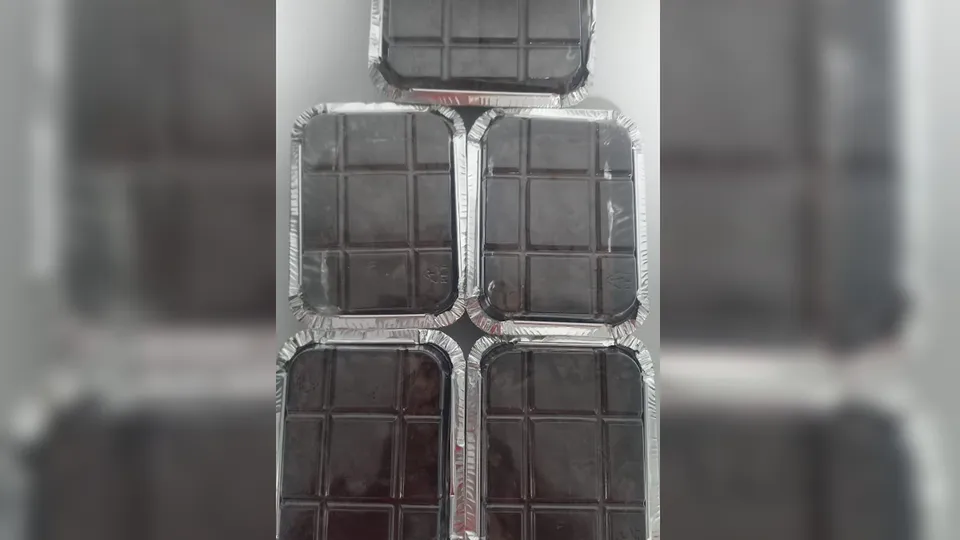 Caso ocorreu em Estância Velha; laudo confirmou presença de entorpecente nos doces. Prefeito anunciou demissão em vídeo.