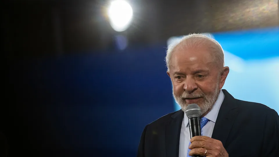 O presidente Luiz Inácio Lula da Silva fará seu pronunciamento de Natal nesta segunda-feira, às 20h30, com duração de 3 minutos e 20 segundos.