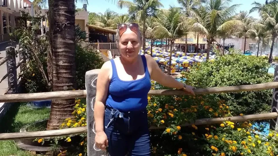 O acidente em Teófilo Otoni resultou na morte de 41 pessoas, incluindo a educadora Shirley Ferreira, que lecionava no Paraná.