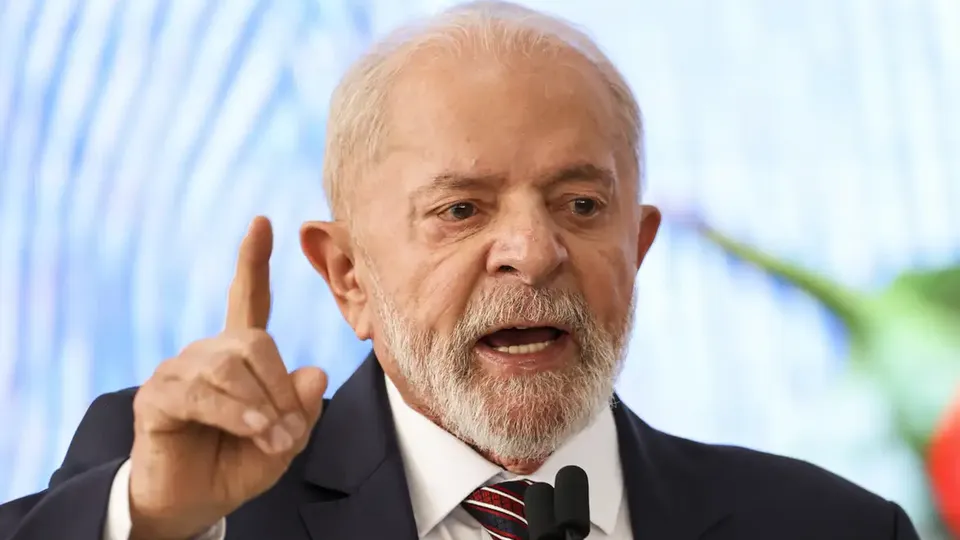 Lula exclui presos do 8 de janeiro e condenados por corrupção do indulto natalino