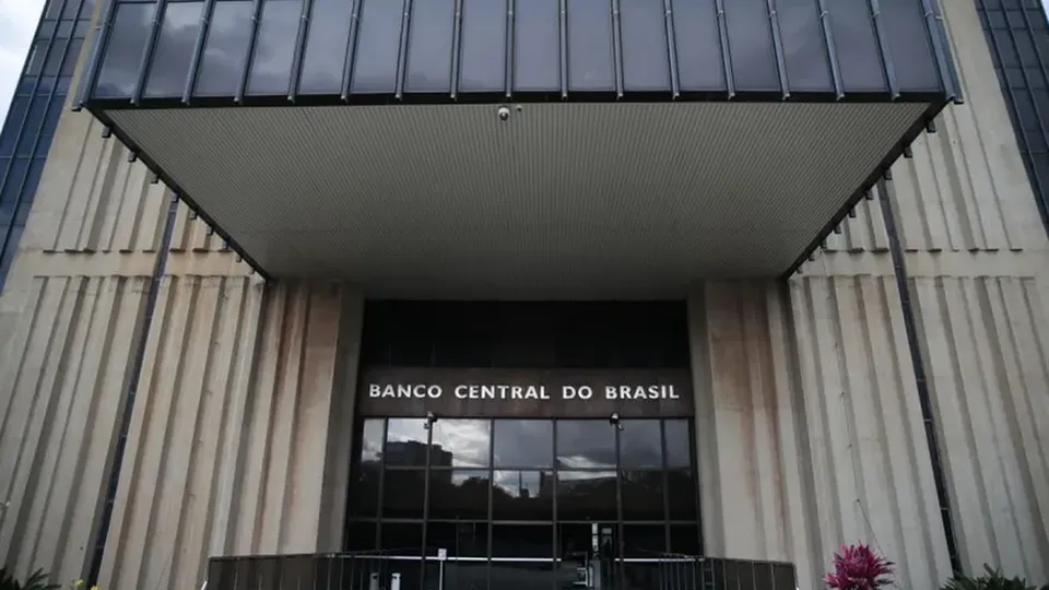 Resultado é uma queda significativa em relação ao déficit de R$ 37,3 bilhões do mesmo mês do ano passado