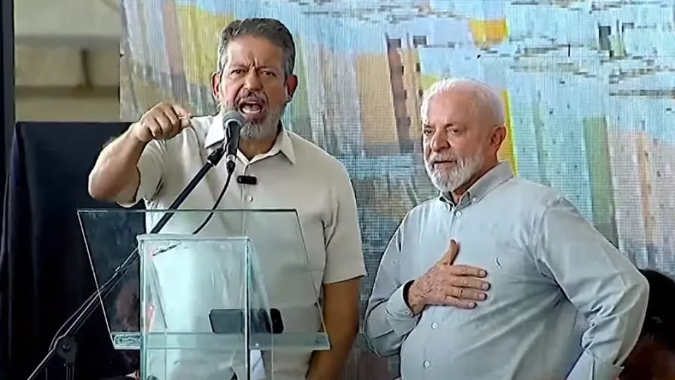 Parecer da AGU ressalta 'dúvida razoável' sobre emendas de comissão após decisão do STF; prudência é recomendada.