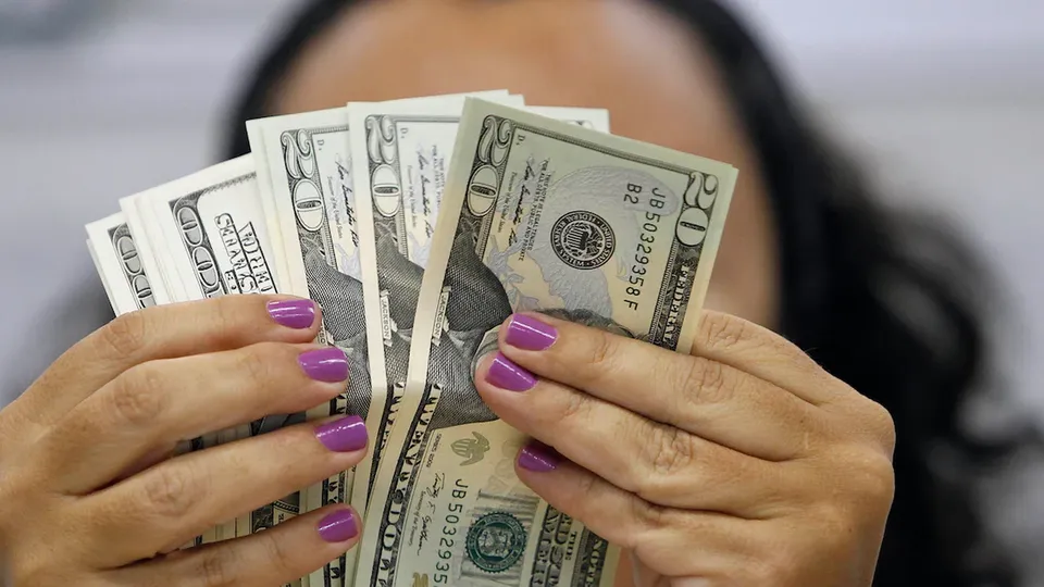 Dados preliminares do Banco Central revelam movimento negativo impulsionado pela via financeira.