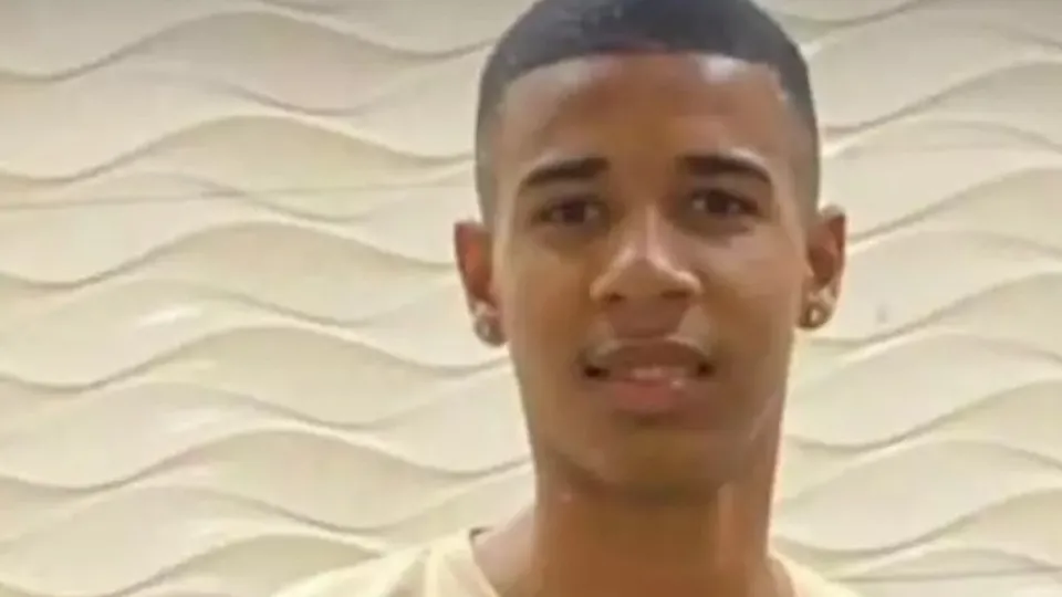 Kauan Galdino Florêncio Pereira, jovem atleta, teve morte cerebral confirmada após ser atingido em baile funk em Queimados.