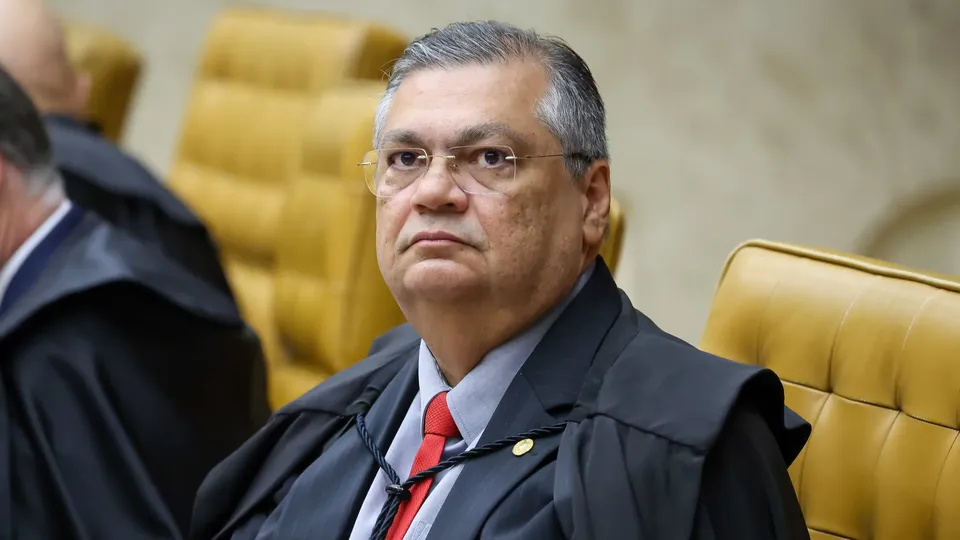 Ministro do STF determina interrupção de emendas após relatório da CGU apontar falta de clareza em 50% das entidades