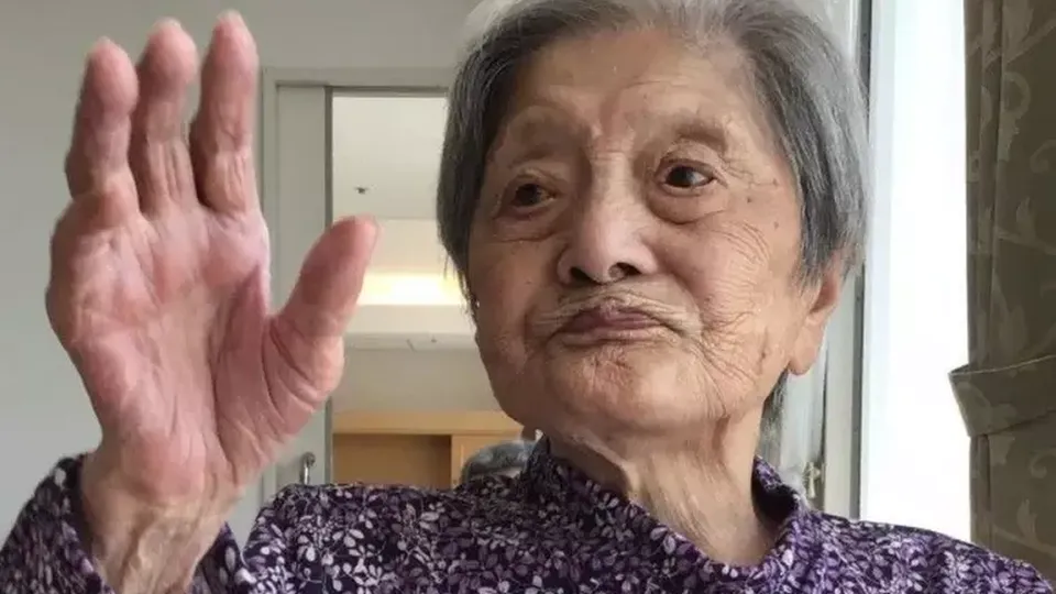 Morre aos 116 anos Tomiko Itooka, a pessoa mais velha do mundo, no Japão