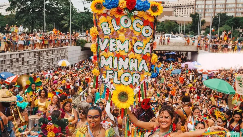 Carnaval 2025: Abertura não oficial com blocos no Centro do Rio neste domingo