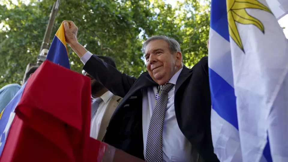 Edmundo Gonzáles Urrutia, reconhecido como vencedor das eleições, visitou Uruguai e Argentina antes de se reunir com o presidente dos EUA.