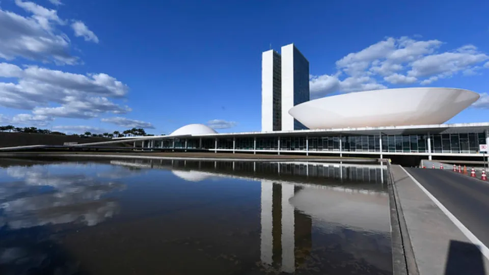 As eleições para os novos presidentes do Senado e da Câmara ocorrerão nos dias 1º e 3 de fevereiro, respectivamente.