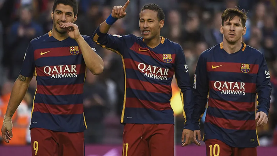 O atacante brasileiro comenta sobre a possibilidade de reviver a parceria histórica com os ex-companheiros de Barcelona.