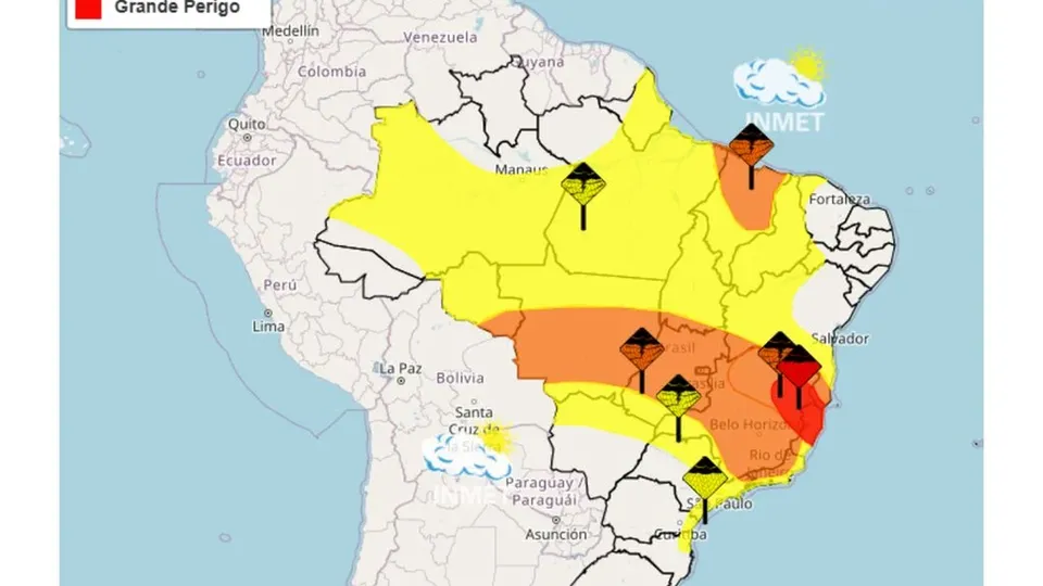 Previsão do tempo aponta chuvas intensas e alertas em diversas regiões do Brasil