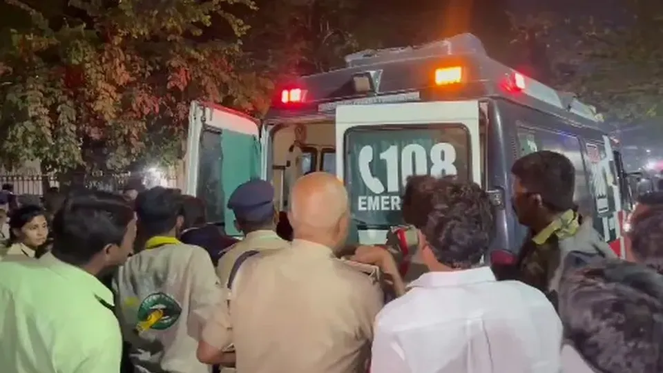 Tragédia ocorreu em Andhra Pradesh, onde multidão aguardava ingressos para cerimônia religiosa