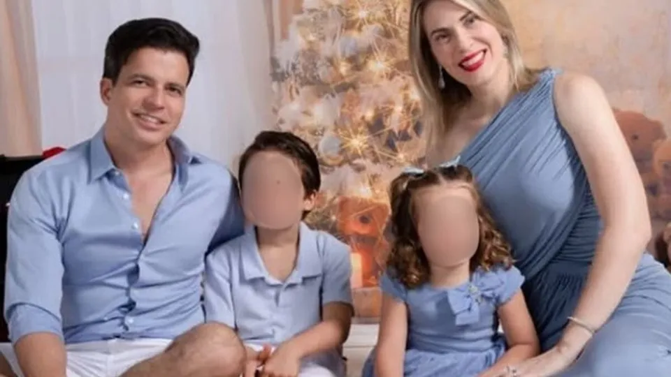 Acidente deixou um morto e cinco feridos; investigação da FAB está em andamento após queda em praia de Ubatuba.