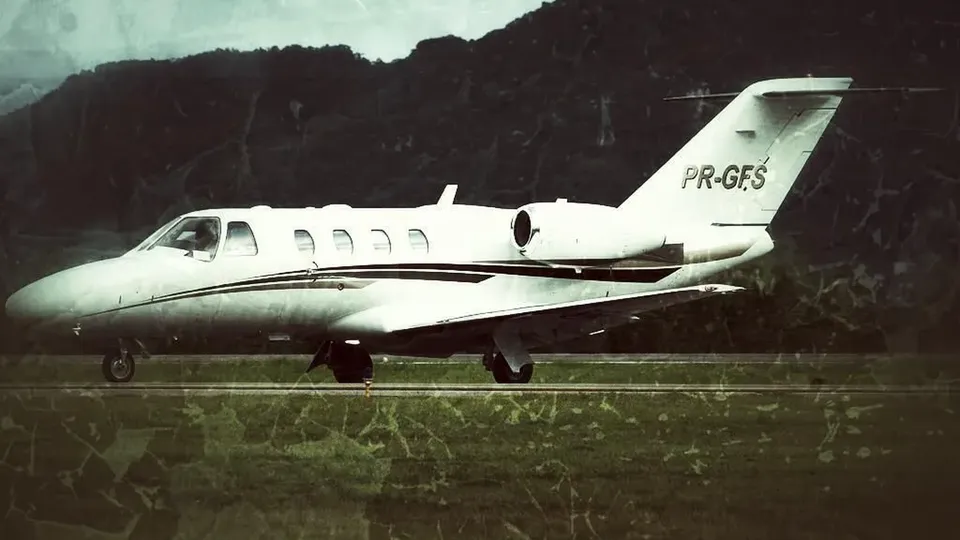 Fabricado em 2008, o avião Cessna Citation 525 é o modelo que caiu e explodiu em Ubatuba