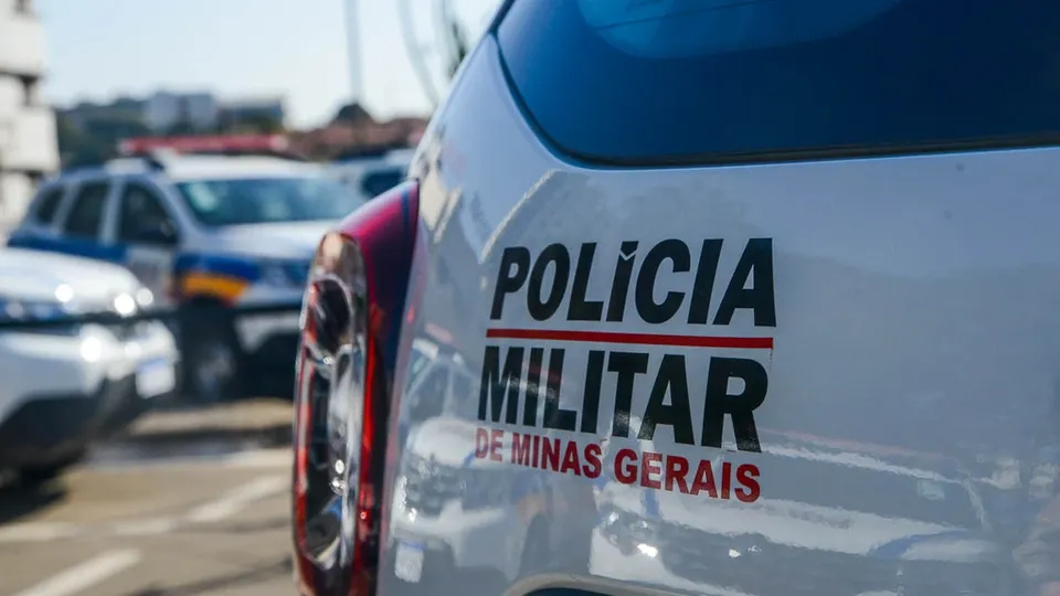 Motivação para o crime foi a reprovação do pai em relação à amizade entre os jovens. O autor se entregou à polícia em Belo Horizonte.
