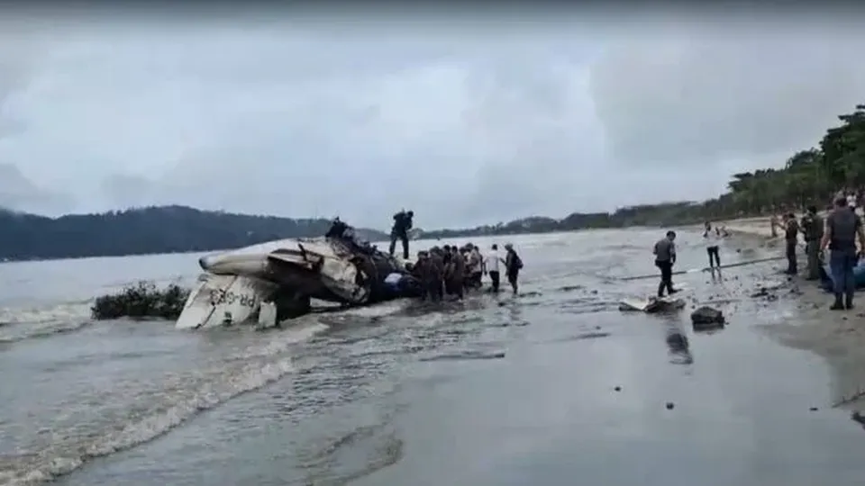 Incidente recente com explosão de aeronave levanta preocupações sobre segurança do aeroporto.