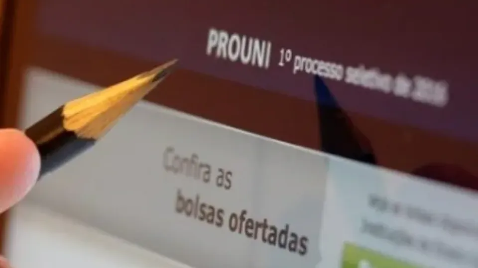 Candidatos podem acessar os resultados do Exame Nacional do Ensino Médio na Páginas do Participante. Confira o cálculo das notas.