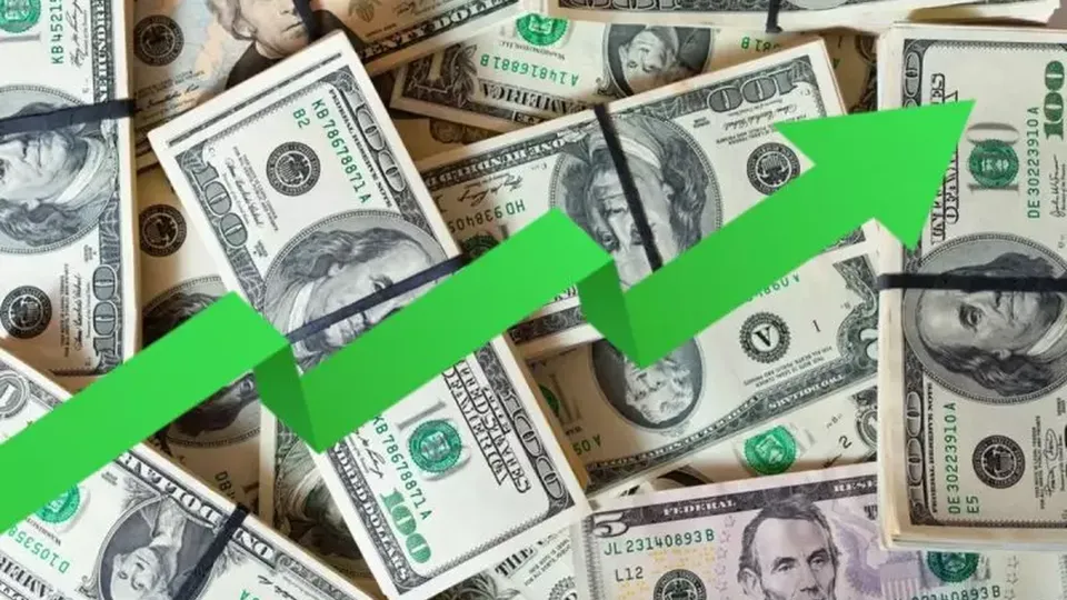 Dólar encerra segunda-feira em leve queda, cotado a R$ 6,09