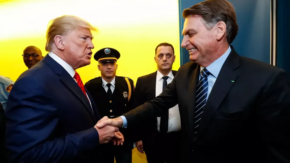 Defesa de Bolsonaro diz a Moraes que convite para posse de Trump é 'o próprio e-mail' já apresentado