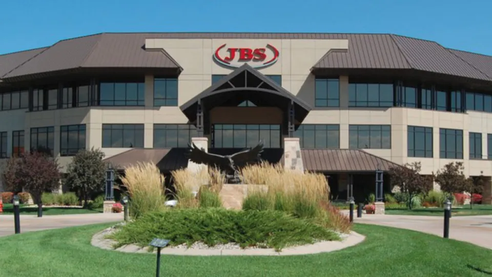 JBS USA destina US$ 4 milhões para combater trabalho infantil após investigações revelarem abusos em sua cadeia produtiva.