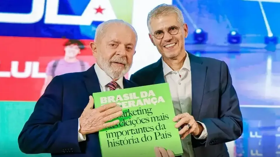 Com a desconfiança crescente, a missão de Sidônio é desmistificar o uso do PIX em meio a falta de credibilidade do governo.