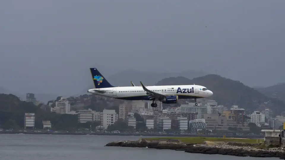 Ministro de Portos e Aeroportos destaca a importância da compra antecipada para tarifas mais acessíveis