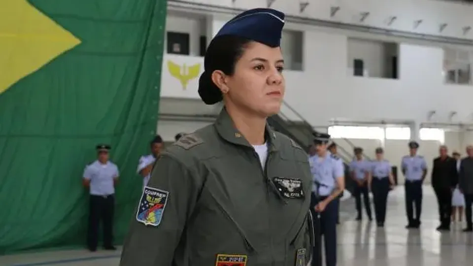 Major Joyce de Souza Conceição faz história ao liderar o 1º/1º Grupo de Transporte da FAB