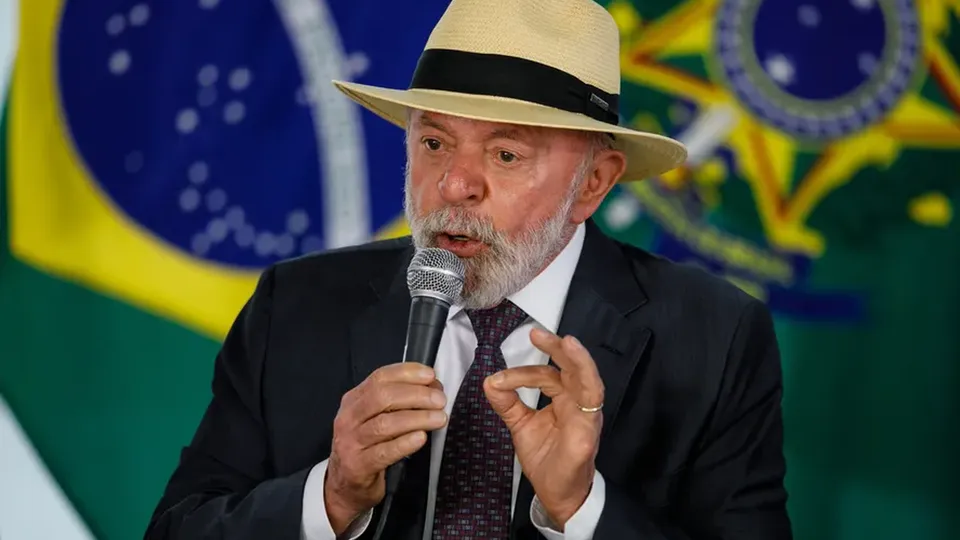 Lula critica governadores e os chama de 'ingratos' por reclamações sobre dívidas