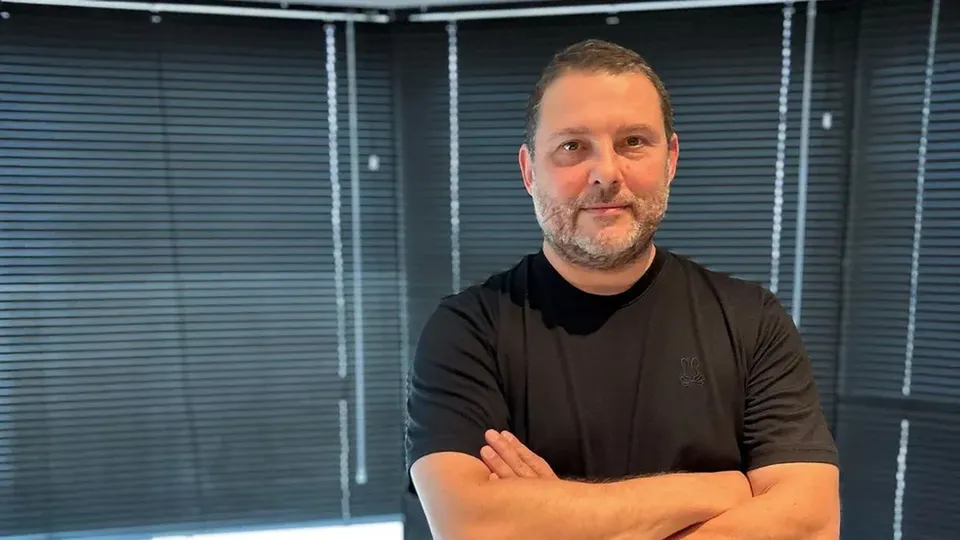 Andrê Feldman, CEO da BIG Brazil, e Juliana Feldman faleceram em acidente aéreo na Grande São Paulo.