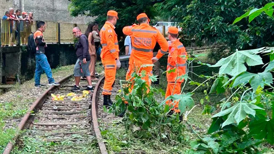 Funcionários de Cataguases encontram corpo de homem desaparecido em linha de trem