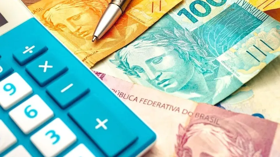 Expectativa de atividade econômica e mercado de trabalho resilientes pressiona inflação e taxa Selic
