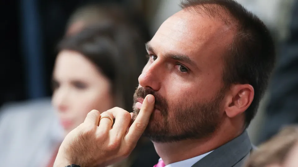 Deputado participa da posse de Donald Trump e acusa ministro do STF de interferência política