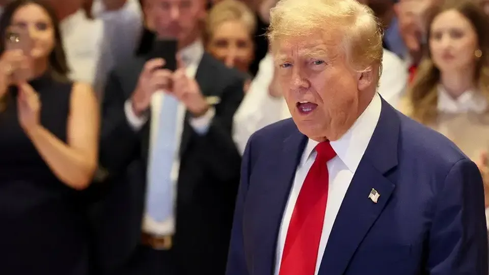 O presidente eleito Donald Trump celebra sua vitória nas eleições com evento marcado para este domingo.
