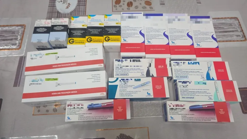 Na madrugada desta segunda-feira, PM detém trio que roubava medicamentos de alto custo, incluindo Ozempic, na Zona Leste da capital.