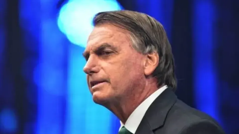 Bolsonaro critica jovens candidatos e fala sobre sua inelegibilidade até 2030