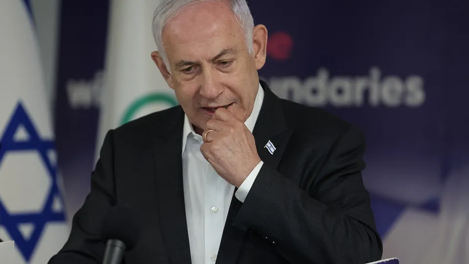 O primeiro-ministro de Israel, Benjamin Netanyahu, afirma que Elon Musk está sendo injustamente difamado após gesto controverso.