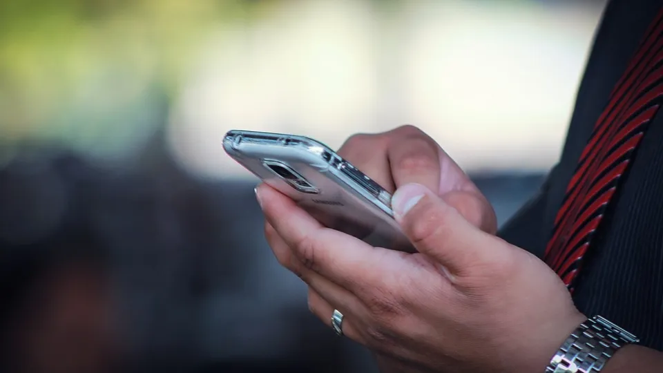 Operadoras de telefonia devem enviar relatórios mensais sobre ligações recebidas, incluindo fraudes.