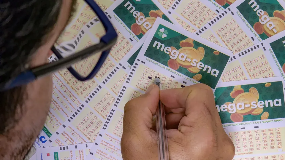 Sorteio ocorre às 20h e apostas podem ser feitas até às 19h em lotéricas