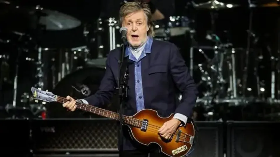 Paul McCartney alerta sobre os riscos da inteligência artificial para artistas