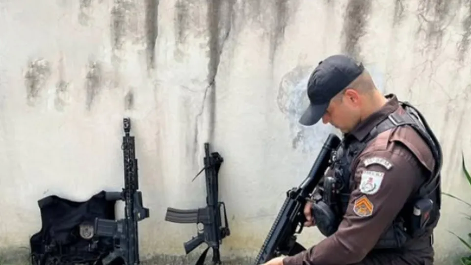 Sargento Uarlei Braga da Silva foi flagrado transportando armamento em patrulhamento no Sapinho