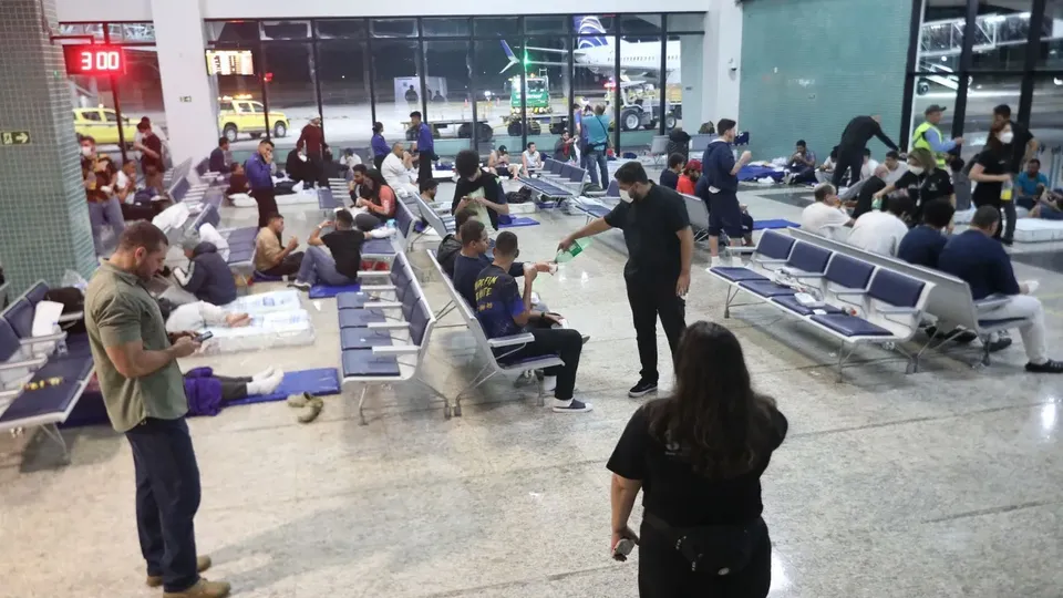 Nota oficial do ministério destaca que o tratamento desrespeita acordos de repatriação firmados com os EUA.