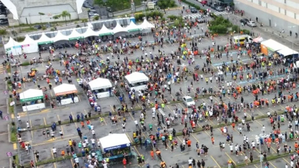 Um corredor amador faleceu após sofrer um mal súbito durante a 18ª Meia Maratona Internacional de São Paulo, em Itaquera.