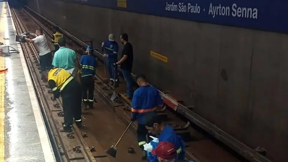 A reabertura das estações Tucuruvi, Jardim São Paulo e Parada Inglesa ocorreu após intensos trabalhos de limpeza e drenagem.