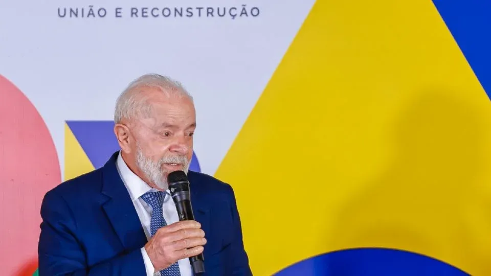 O presidente Luiz Inácio Lula da Silva foi autorizado a voltar a sua rotina habitual, incluindo viagens e exercícios físicos.