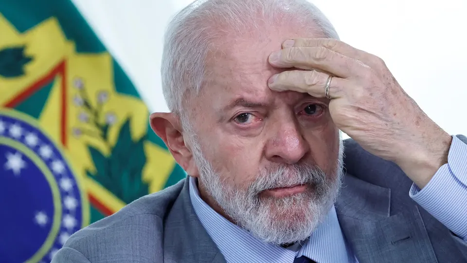 Pesquisa Genial/Quaest revela que o Nordeste, tradicional reduto de apoio, teve recuo de sete pontos na aprovação do governo.