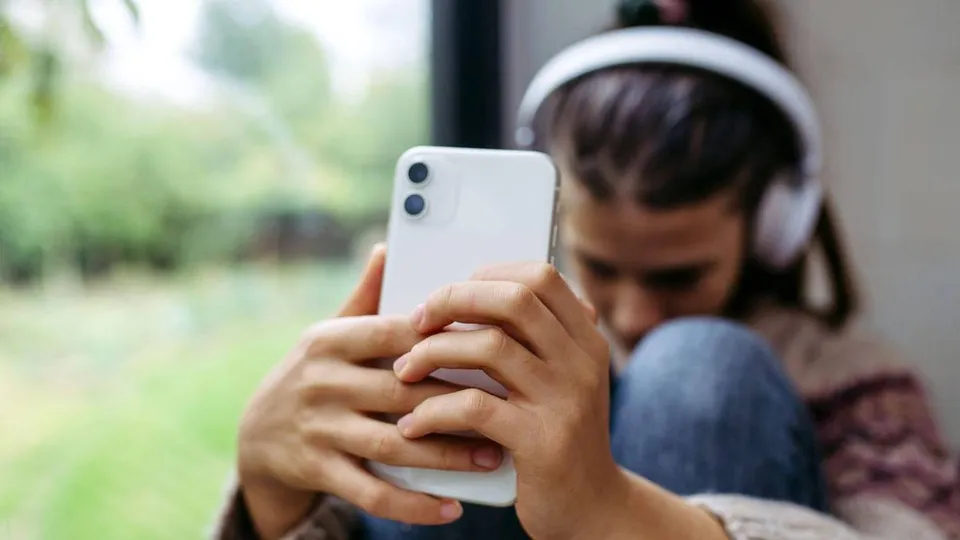 Vídeos que evocam dor e tristeza conquistam milhões de visualizações e seguidores nas plataformas digitais