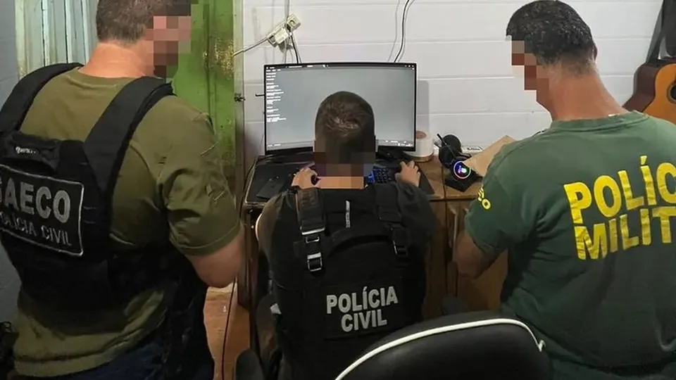Durante a Operação Skyfall, o hacker foi detido em Curitibanos com mais de um terabyte de dados de usuários.