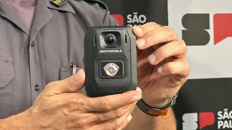 A operação assistida com 120 câmeras da Motorola visa avaliar a eficácia dos novos equipamentos até março.